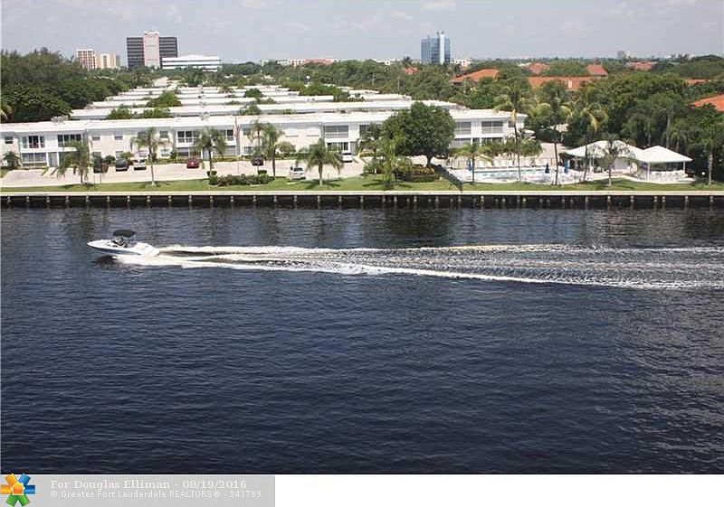 1st image of 6295 Bay Club Dr APT 4