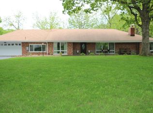 648 Pralle Ln, Saint Charles, MO