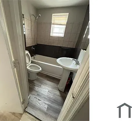 1142 N Stricker St — Photo 3