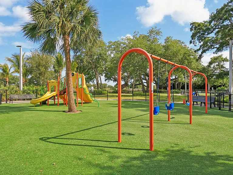 Legacy at Oakwood Landing — Photo 9