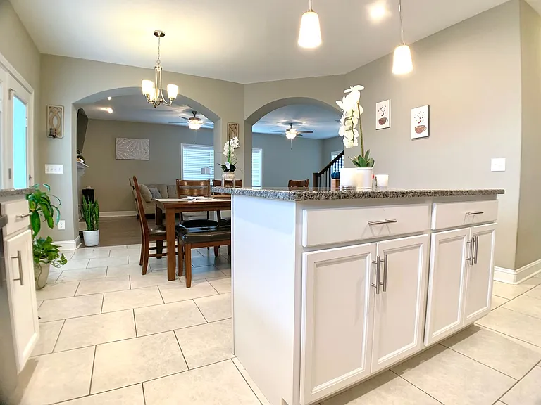1376 Apple Blossom Rd — Photo 11