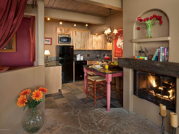 Charming Kitchen and Dining Area