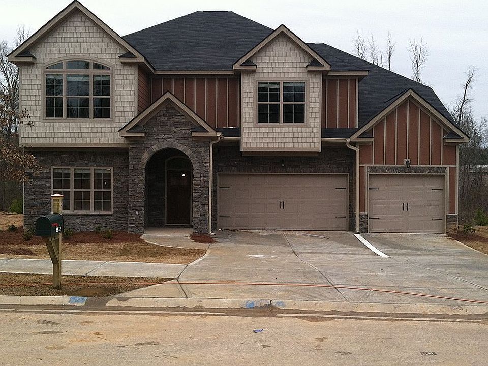 2nd image of 8632 Crenshaw Dr