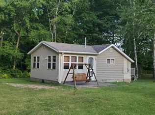7314 Woodland Rd, Lexington, MI 48450