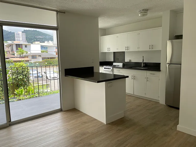 1509 Liholiho St #203 — Photo 2