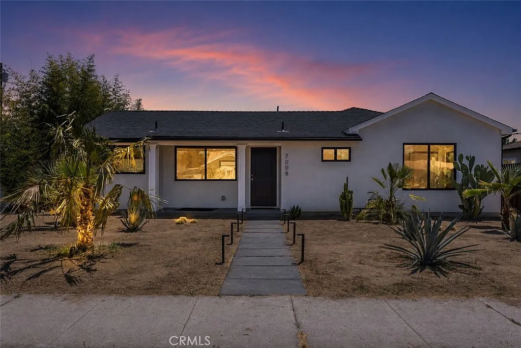 3 bed, 1100 sqft, $4,500 — Photo 1