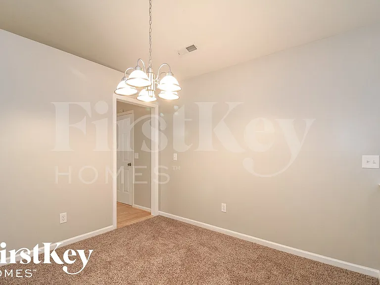 4040 Creekside Ct — Photo 5