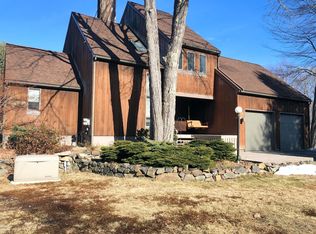 17 Bridge Rd, Biddeford, ME 04005