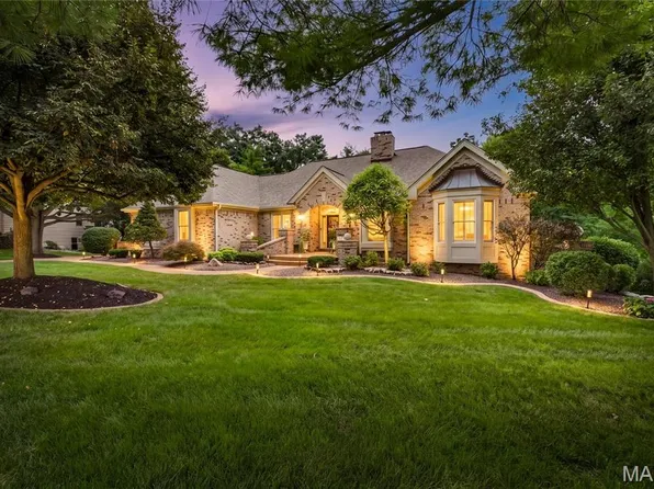 1217 Grey Fox Run, Weldon Spring, MO 63304