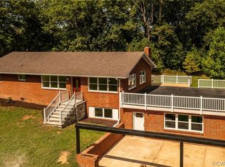 5433 Boar Swamp Rd, Sandston, VA 23150