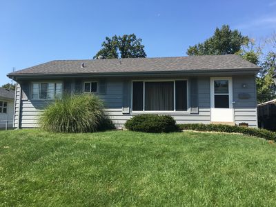 8139 S Laclede Station Rd, Saint Louis, MO, 63123