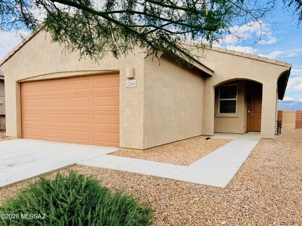 12641 E Caden Dr, Vail, AZ 85641