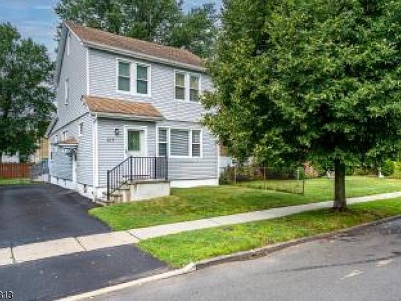 2nd image of 317 Ainsworth St