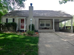 5100 W 50th Ter, Roeland Park, KS 66205