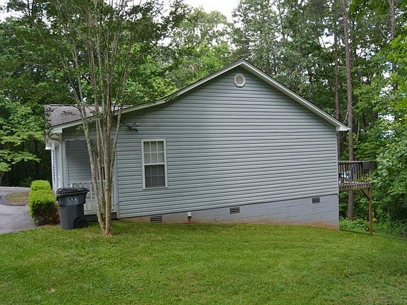 2nd image of 177 Clay Creek Ln