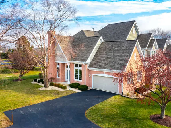 4272 Stableford Ln, Naperville, IL 60564
