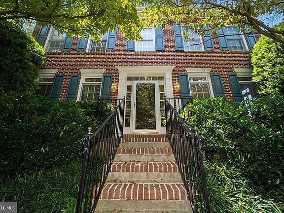 2nd image of 114 Clagett Crossing Pl