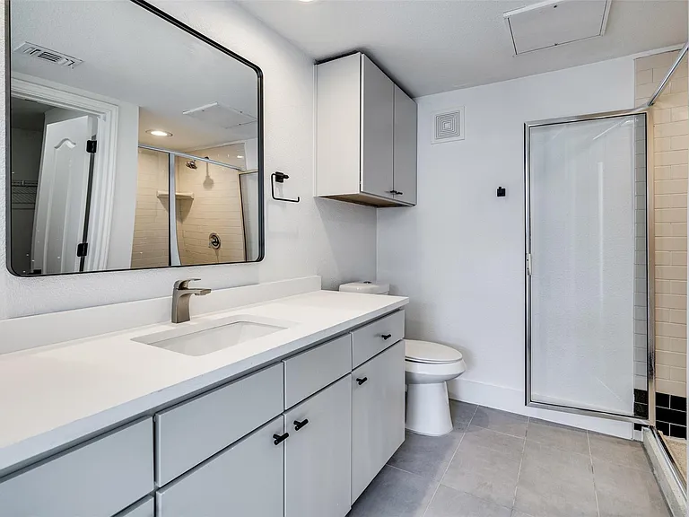 2505 San Gabriel St #600 — Photo 34
