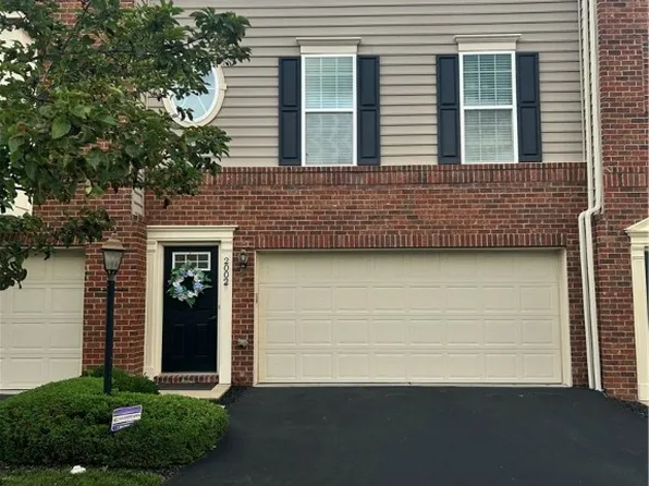 2002 Black Bear Way, Bridgeville, PA 15017