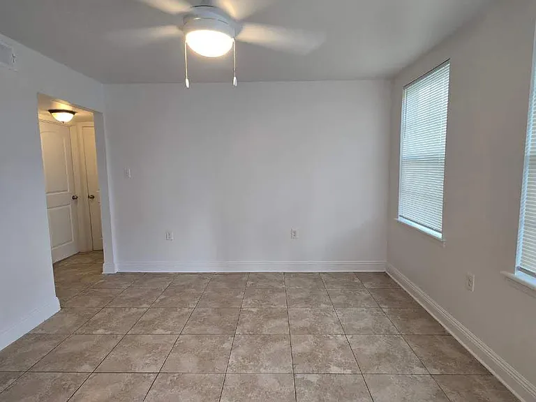 8332 Palm St #1B — Photo 2
