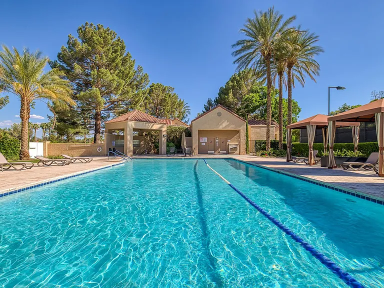 7277 Mission Hills Dr — Photo 44