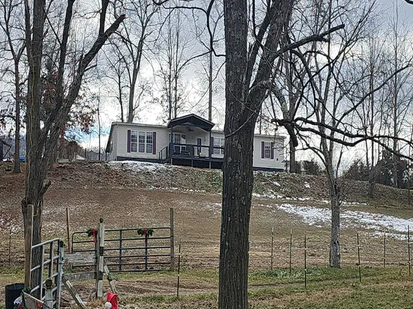 4366 Bradshaw Rd, Elliston, VA 24087