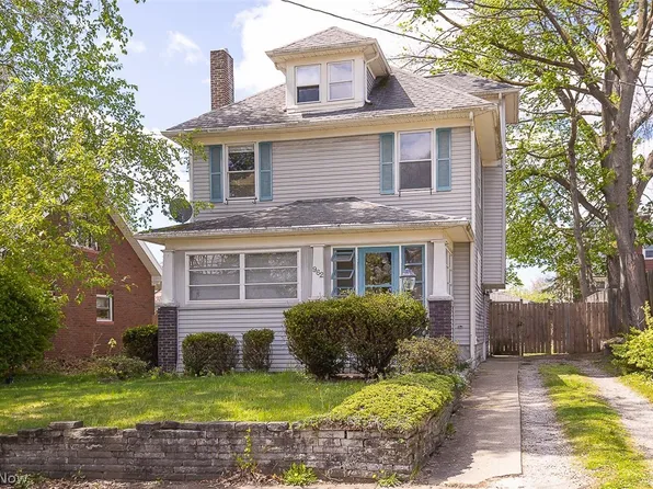 962 Woodward Ave, Akron, OH 44310