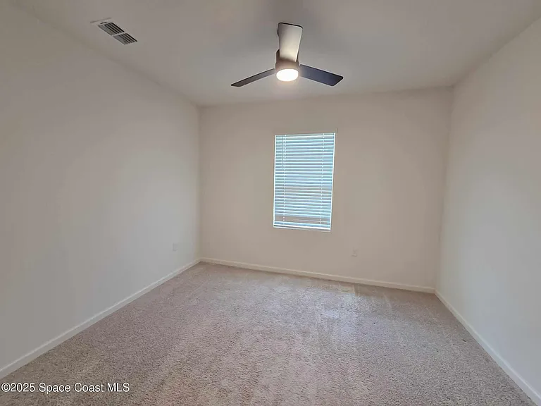 287 Guinevere Dr SW — Photo 18