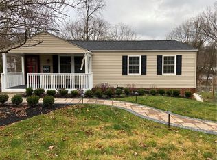 609 Surfside Dr, Pittsburgh, PA