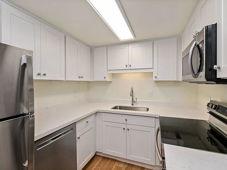 Stonebridge Apartments — Photo 104