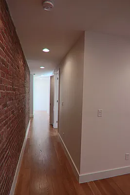 Rented by PMG Real Estate  | media 61