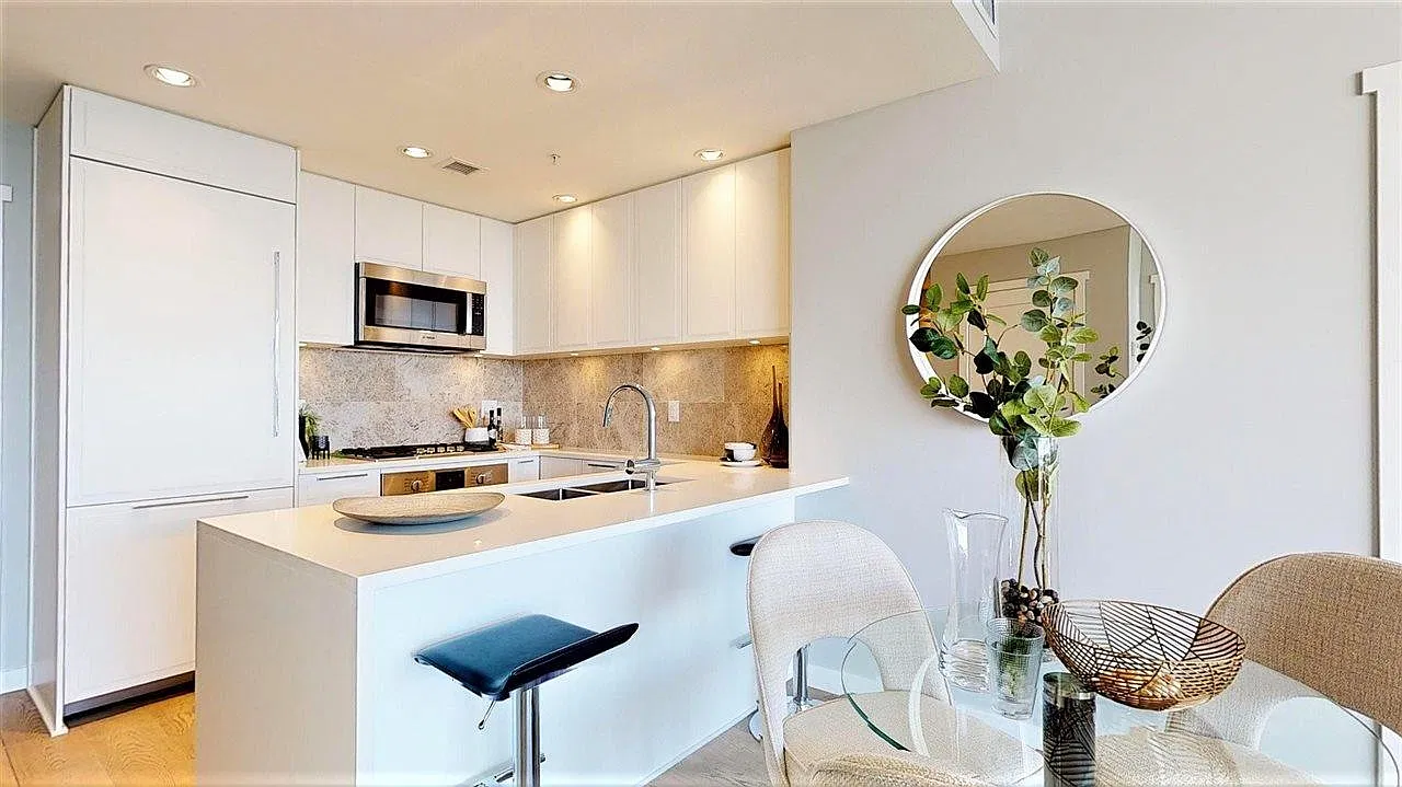 2 bed, 860 sqft, $3,750 — Photo 3