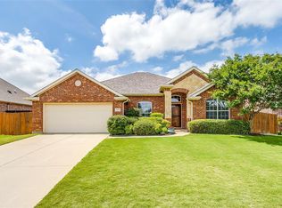 1704 Belle Plain Dr, Cleburne, TX 76033