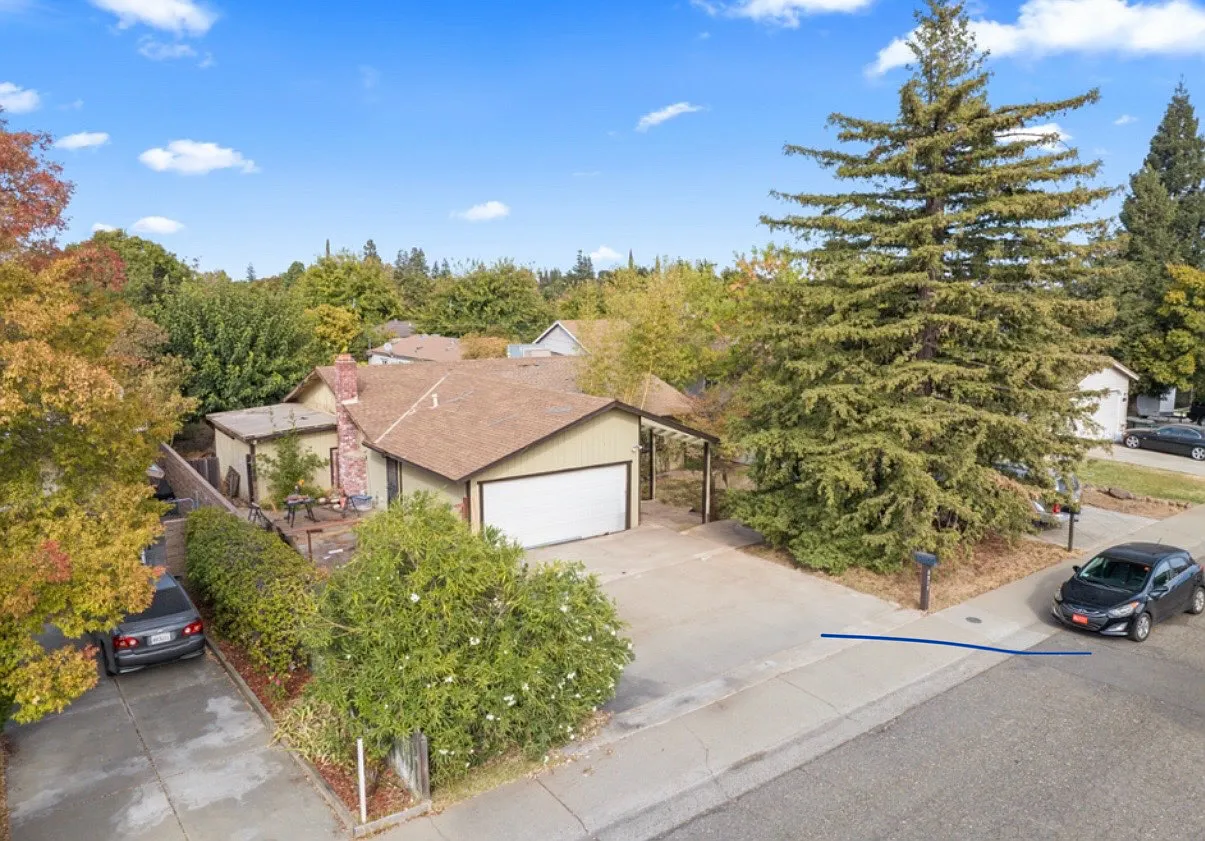 8917 Fredric Ave — Photo 1