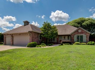 3297 S Victoria Ave, Springfield, MO 65809