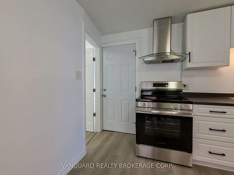 103 Mulcaster St #1 — Photo 9