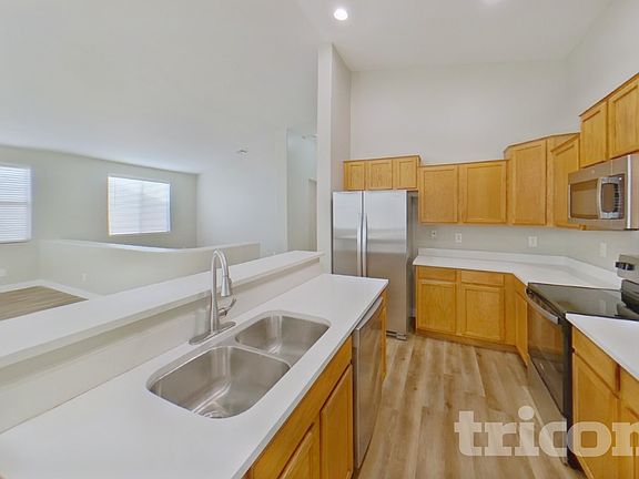 5th image of 7428 W Pioneer St