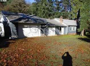 7169 Little River Rd, Glide, OR 97443