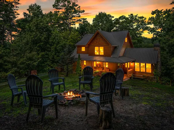 383 River Escape Dr, Ellijay, GA 30540