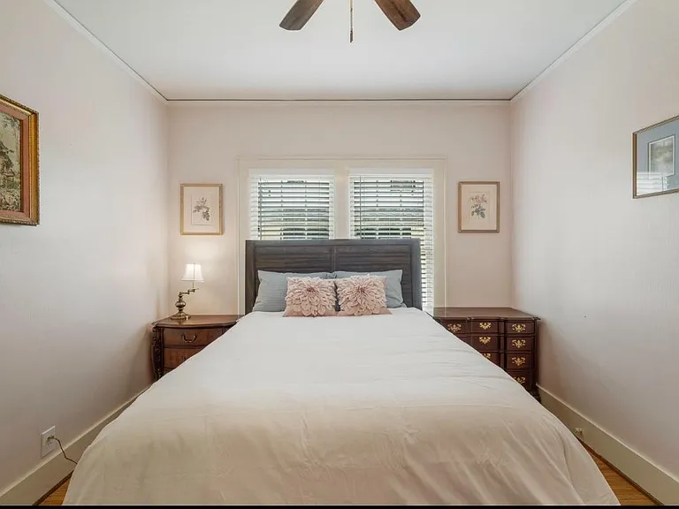 1402 S Elwood Ave — Photo 13