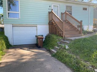 903 W 29th Ave, Bellevue, NE 68005