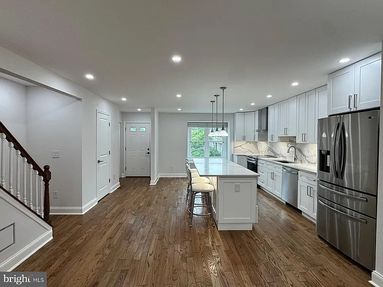4002 Franklin Ct #4002 — Photo 4