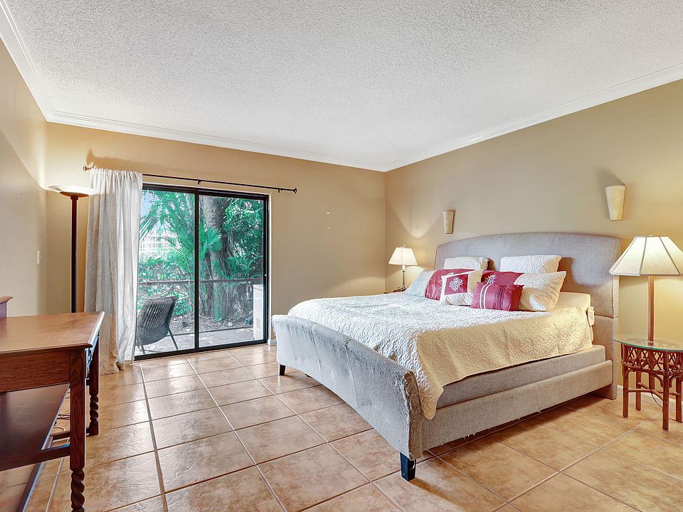 1st image of 11863 Wimbledon Circle #440
