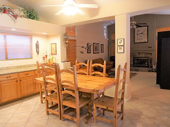 3rd image of 3721 S Vista Pl