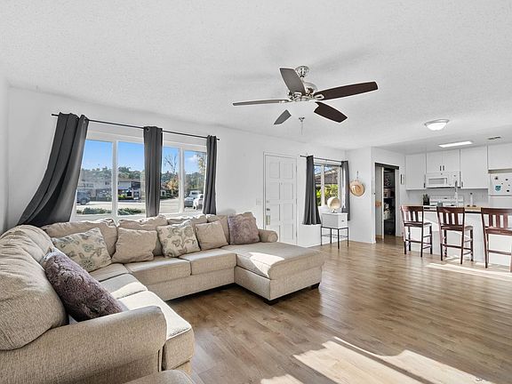 2nd image of 12156 Wintergreen Dr Unit 1