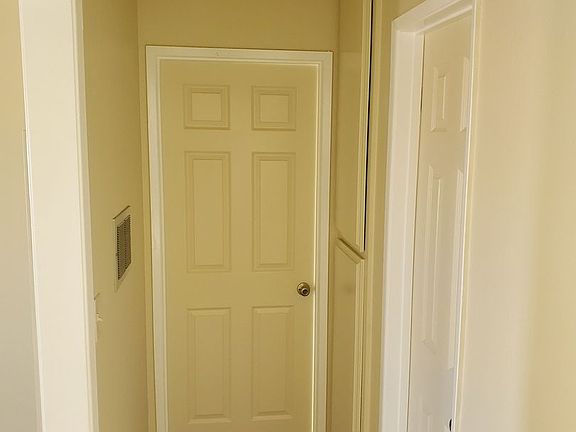 4th image of 2325 S Alma St APT 2