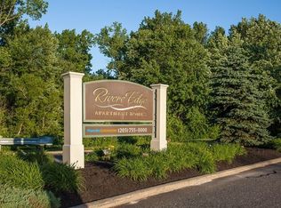 45 Sharon Rd APT 06, Waterbury, CT 06705