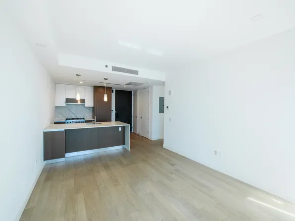 33-66 Farrington Street image 1 of 12