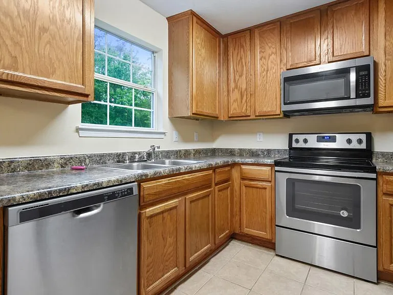 14249 Tori Dawn Dr — Photo 11