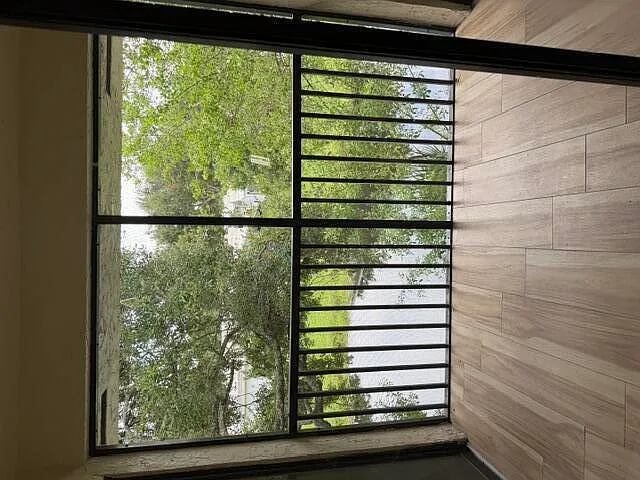 8132 NW 15th Mnr #8132 — Photo 1